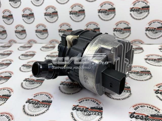 A000500550080 Mercedes Водяний насос охолодження електро додатковий