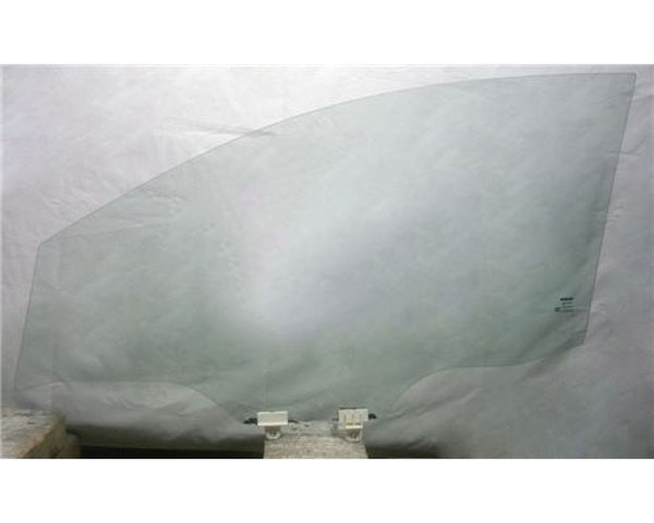 GS5056D302 XYG Скло пасажирських дверей