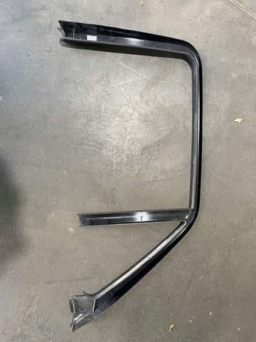  Mercedes A1667370180