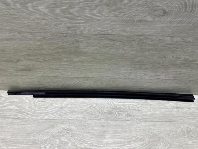 Купити 68230K0011 Toyota 