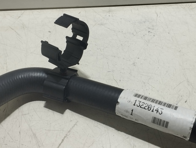 Шланг радіатора опалювача/пічки, обратка General Motors 13220143 ціна, від 8.75 USD