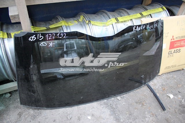 Скло кришки багажника Land Rover LR041864 ціна, від 138.12 USD