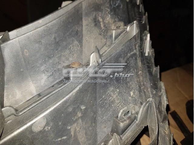 Решітка радіатора 5310133290 Toyota