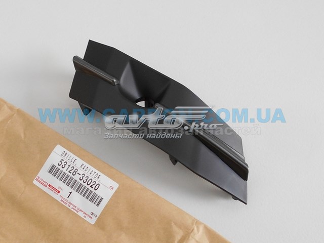 Купити 5312833020 Toyota Заглушка бампера буксирувального гака, передня ліва