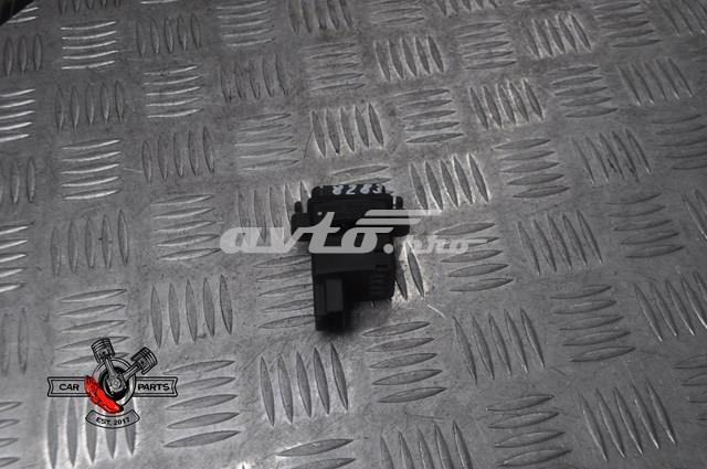 Купити DG9H19T562C Ford 