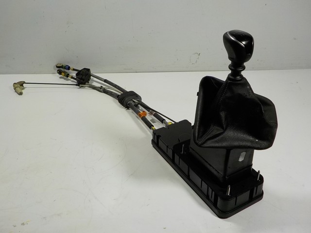 Трос КПП Peugeot/Citroen 9825223280