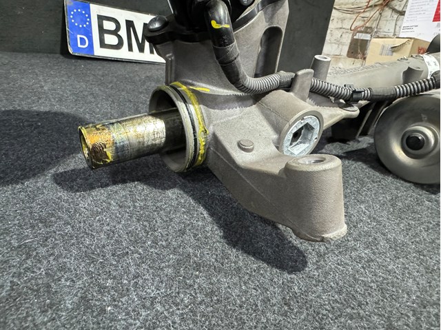 Управління рульове в зборі Mercedes A2474600802 ціна, від 763.63 USD