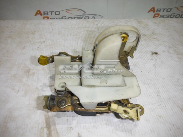90275106 Opel Замок двері правої передньої