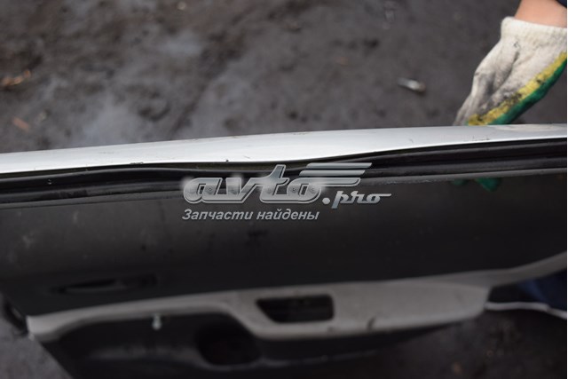 Двері пасажирські задні праві Toyota Yaris хетчбек (SP90) (2005 - 2011) ціна, від 131.56 USD