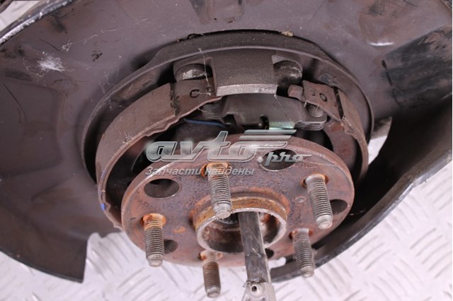 4230430110 Toyota Цапфа поворотна права