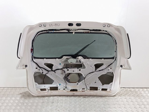 A2437400000 Mercedes Треті двері