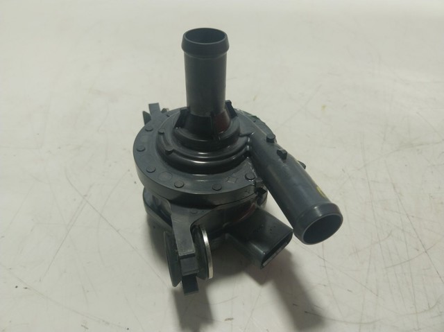 Насос охолодження інвертора Toyota G904048060 ціна, від 95.02 USD