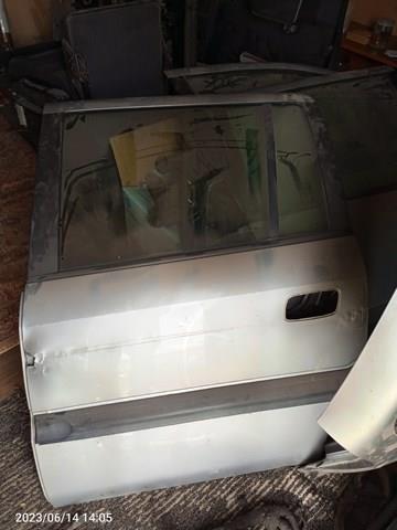 Двері задні General Motors 24415124 ціна, від 28.46 USD