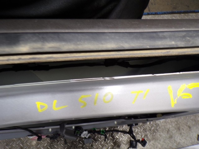 Купити LR080198 Land Rover Двері задні, ліві