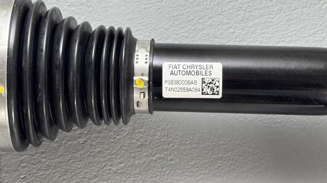 Купити 68380006AB Chrysler Піввісь права