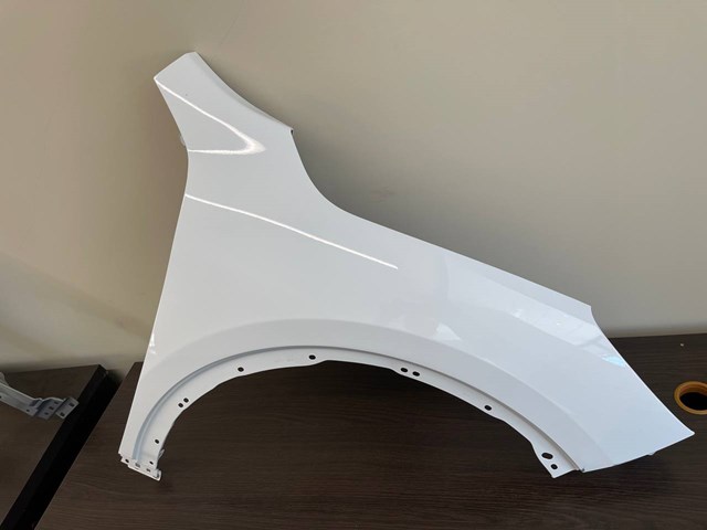 Крило переднє праве Polcar 32X402 ціна, від 83.09 USD