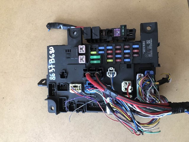 8637B680 Mitsubishi 
