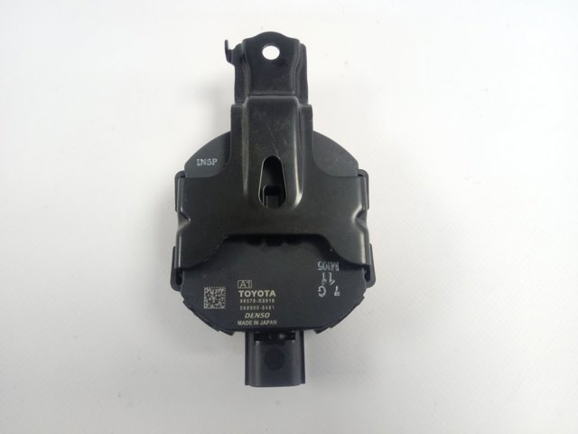  86570K0010 Toyota