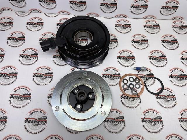Шків компресора кондиціонера LR027782 Land Rover