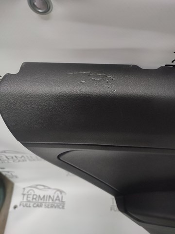 Карта двері задніх лівих VAG 5NN867209AMAQ ціна, від 41.44 USD