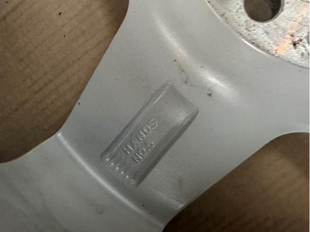Докатка, аварійне запасне колесо Chrysler 4726587AB ціна, від 116.84 USD