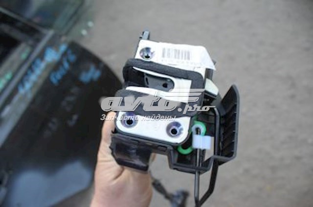 Замок водійських дверей на Hyundai SOLARIS I SBR11