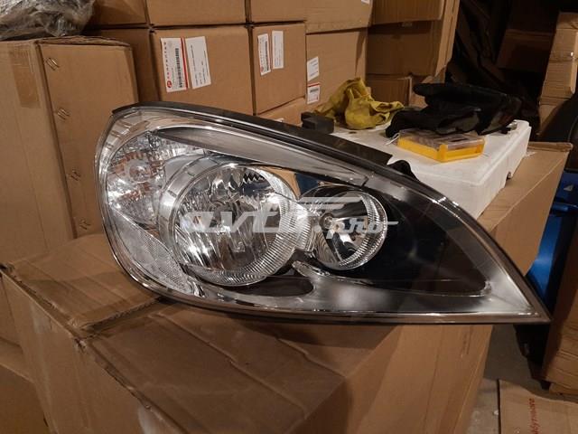 Фара передня права Volvo 31299995 ціна, від 274.77 USD