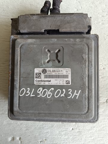 Електронний блок керування двигуном 03L906023H VAG