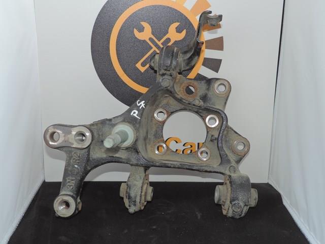 4230476040 Toyota Цапфа поворотна права