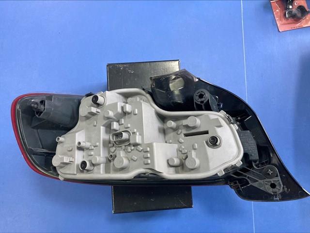 20977295424 BMW Ліхтар задній правий