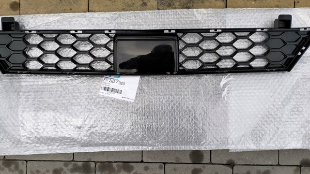 FP2837920 FPS Решітка переднього бампера, права