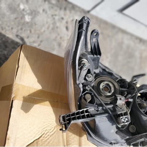 Фари Toyota 8118560M00 ціна, від 270.75 USD