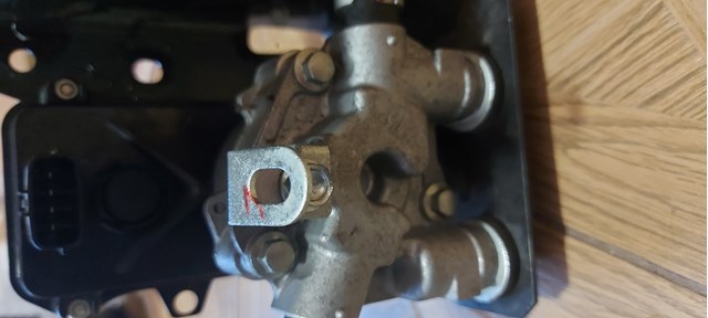 9430A009 Mitsubishi Масляний насос двигуна