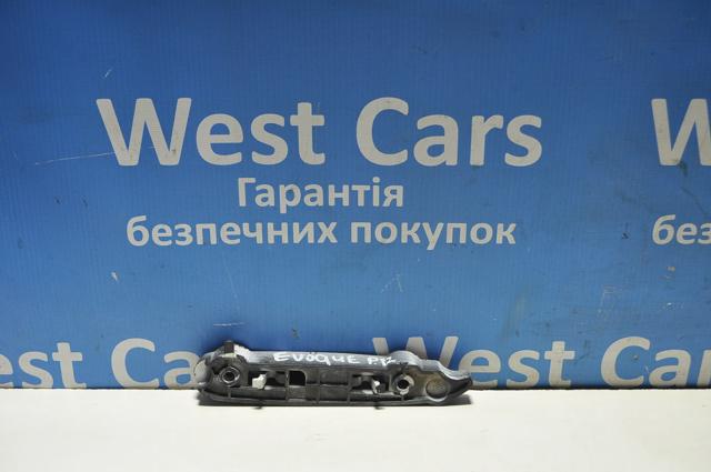 Купити LR034210 Land Rover Кронштейн бампера переднього, правий