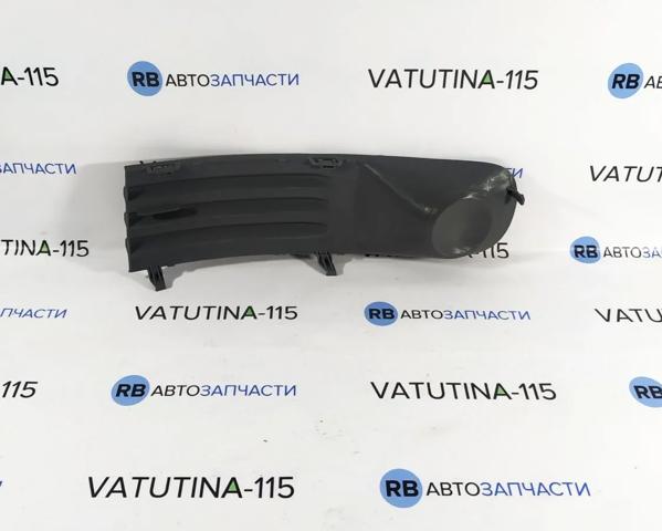 KH9568996 Elit Заглушка ПТФ бампера переднього права