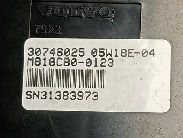 31383973 Volvo Автомобільне скло