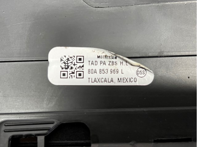 80A853969LGRU VAG Накладка задніх дверей