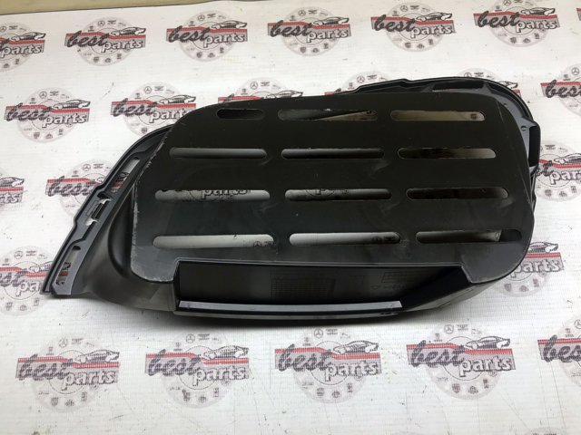  Mercedes A2228852702 ціна, від 58.12 USD