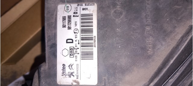 Фара передня права Peugeot/Citroen 9817296980