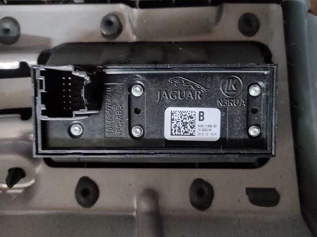 LR025943 Land Rover 