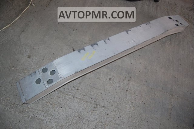 Підсилювач бампера переднього 5213153060 Toyota