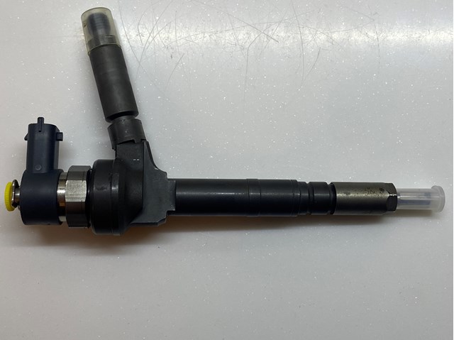 Форсунка паливна Bosch 0445110082 ціна, від 32.88 USD