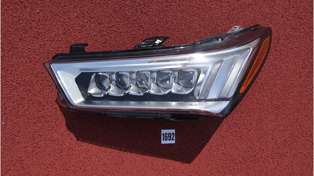 33150TZ5A51 Honda Фара дальнього світла в зборі