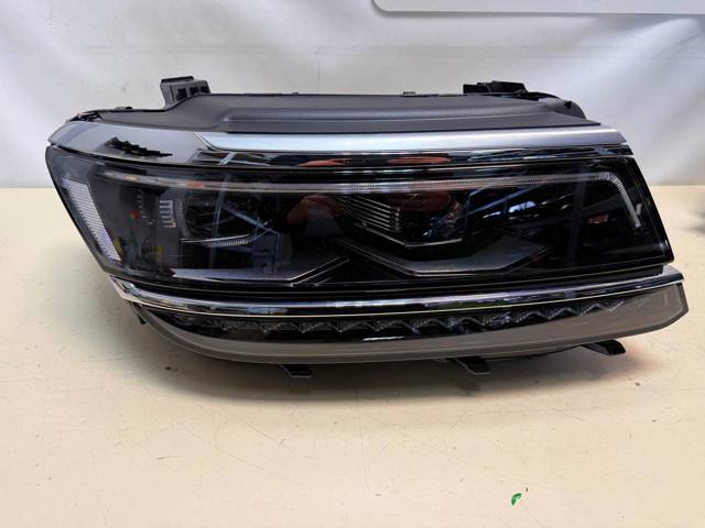  VAG 5NB941082 ціна, від 180.59 USD
