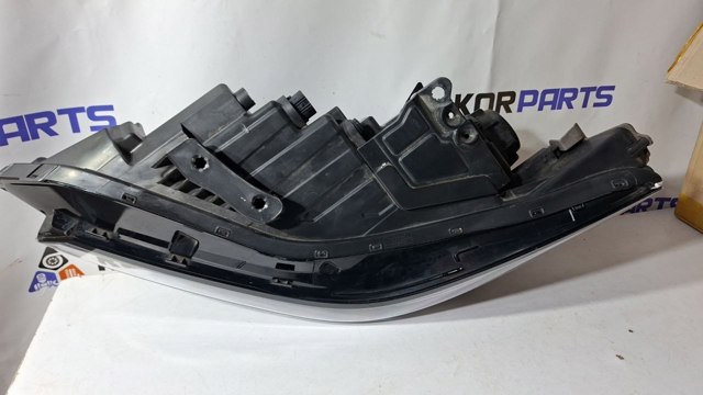 Фара ліва 92101AA700 Hyundai/Kia
