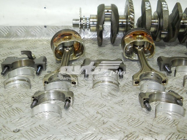 Вал колінчастий і маховик Toyota 1340128010 ціна, від 352.67 USD