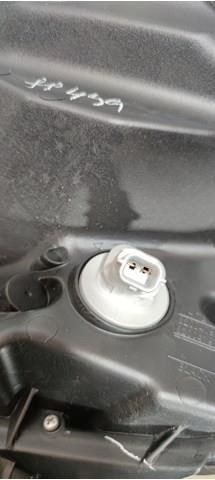 260106220R Renault (RVI) Фара правая