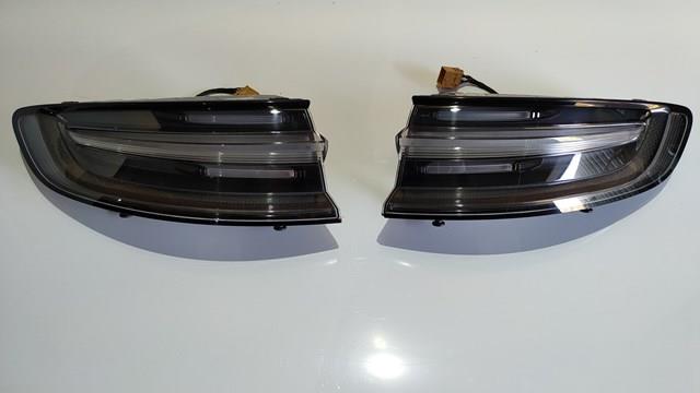 Фара задня права зовнішня Porsche 95B945092H ціна, від 580.73 USD
