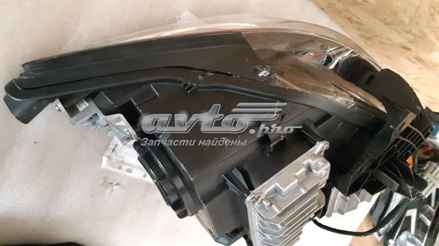 Фара передня права Nissan/Infiniti 260105DC3B