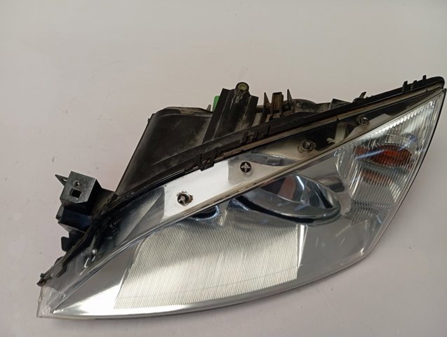  Ford 0301174201 ціна, від 46.87 USD